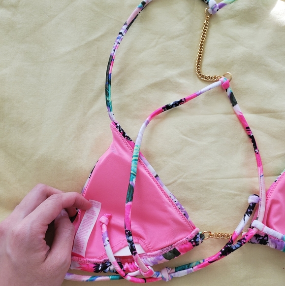 NWOT Victoria's Secret floral gold chain b… - Picture 2 of 4